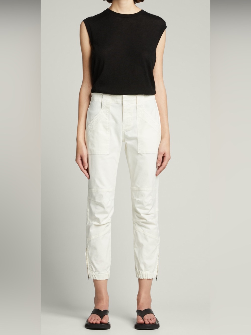$280 FRAME Trapunto Moto pants 27 Off White cropped biker slim mid waist